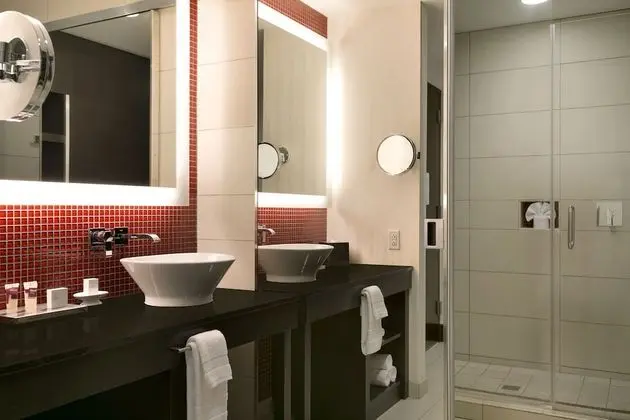 Classic Oda, 1 En Büyük (King) Boy Yatak, Sigara İçilmez (South Tower)