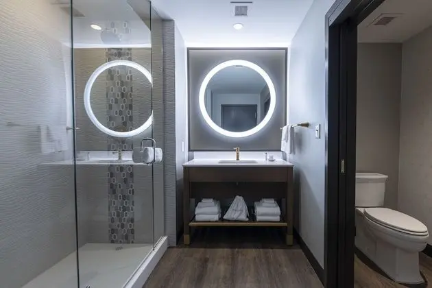 Mountain Premium Room 1 King Non Smoking