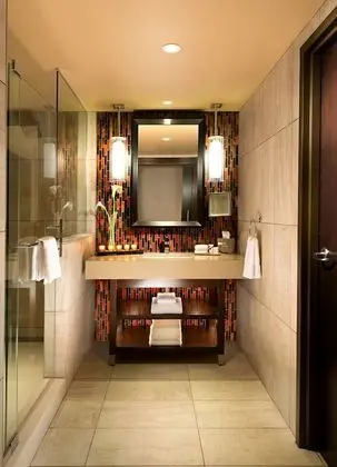 Resort Room, 1 King Bed, Smoking