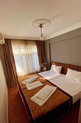 Basic Üç Kişilik Oda
