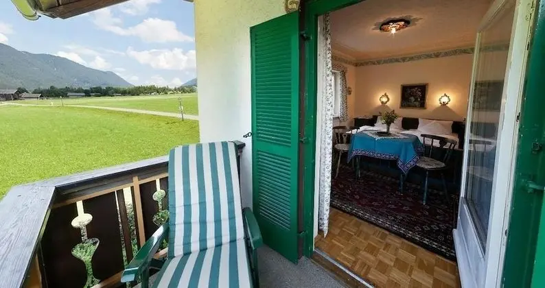 Classic Tek Büyük Yataklı Oda, 1 Çift Kişilik Yatak, Balkon, Dağ Manzaralı