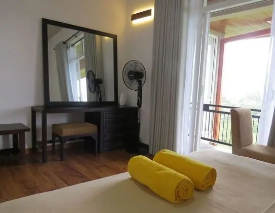 Deluxe Tek Büyük Yataklı Oda, 1 Yatak Odası, Sigara İçilmez, Dağ Manzaralı