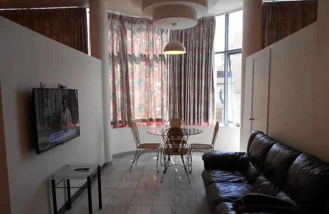 Standard Oda, Sigara İçilmez (Harrington Suite)