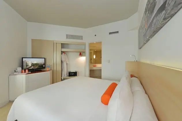 Harris Room