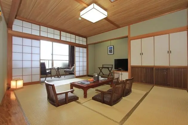 Traditional Dört Kişilik Oda, Özel Banyo (Japanese Style)