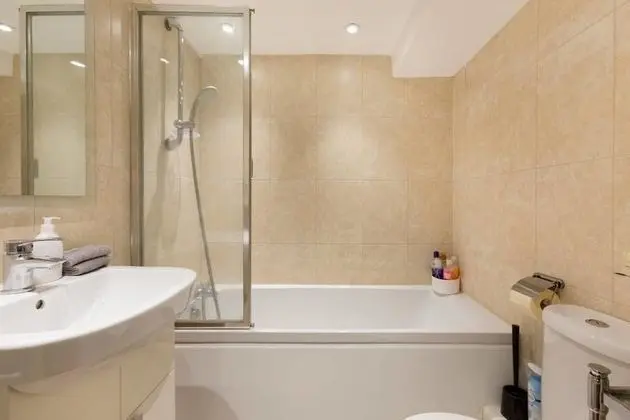 Basic Büyük Yataklı Tek Kişilik Oda, 1 Tek Kişilik Yatak