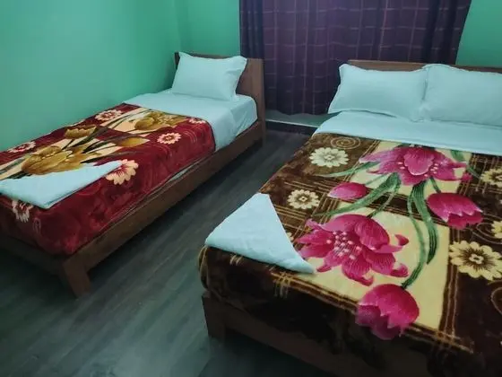 Deluxe Üç Kişilik Oda