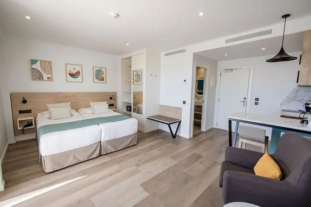 Premium Stüdyo, Balkon