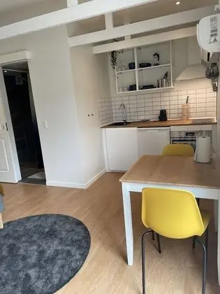 Basic Stüdyo, Sigara İçilmez