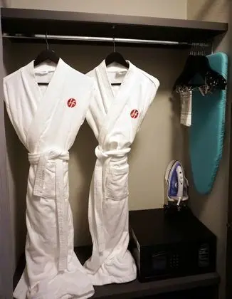 Standard Oda, 2 Çift Kişilik Yatak, Sigara İçilmez, Buzdolabı