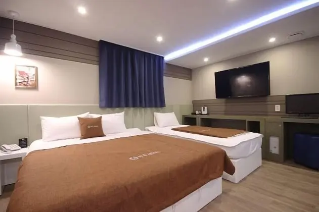 VIP Twin Room