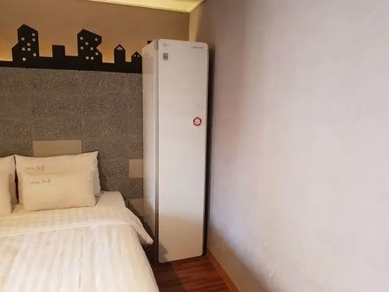 Premium Tek Büyük Yataklı Oda