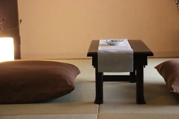Economy Oda (Economy Twin Japanese Style)