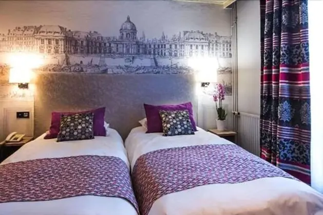 Standard İki Ayrı Yataklı Oda (Opera)