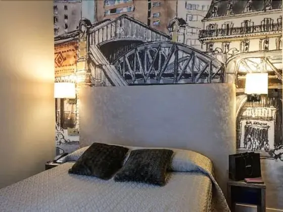 Standard Tek Büyük Yataklı Oda (Opera)