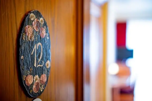 Tek Büyük Yataklı Oda, 1 Büyük (Queen) Boy Yatak, Sigara İçilmez