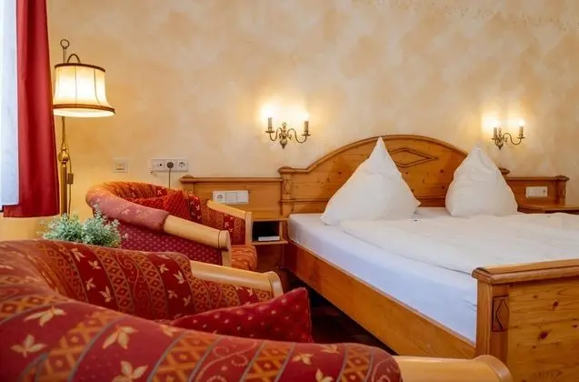 Tek Büyük Yataklı Oda, 1 Büyük (Queen) Boy Yatak, Sigara İçilmez