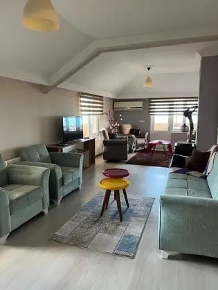 2+1 Daire, Deniz Manzaralı, Balkonlu