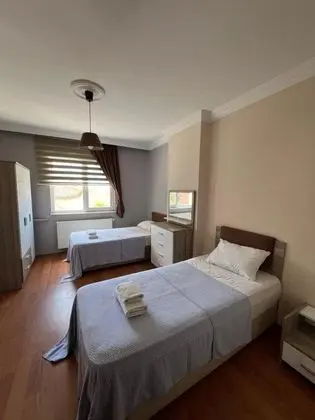 Rezidans 4+1, Deniz Manzaralı, Balkonlu