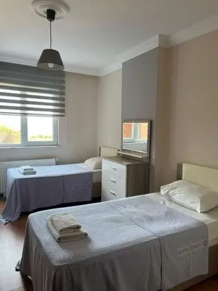 Rezidans 4+1, Deniz Manzaralı, Balkonlu