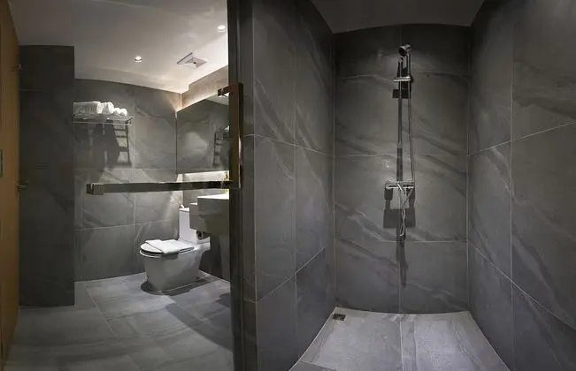 Garden Hill Suite