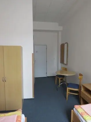 Tek Büyük veya İki Ayrı Yataklı Oda