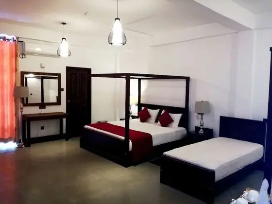 Deluxe Üç Kişilik Oda