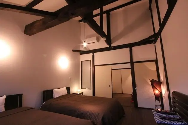 Deluxe Sıra Ev (2 semi-double beds and 4 futons)