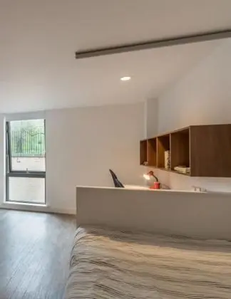 Standard Tek Büyük Yataklı Oda