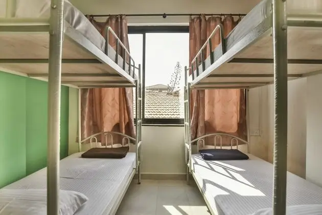 Oda, Karma Ranzalı Oda (6 Beds)