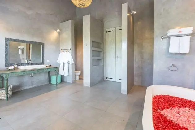 Luxury Villa, 3 Yatak Odası, Kişiye Özel Havuzlu, Bahçe Manzaralı