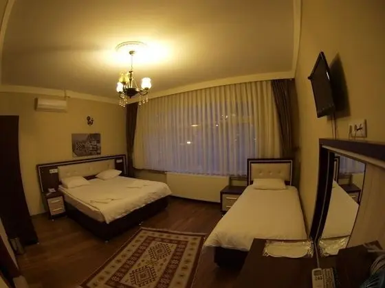 Standard Triple Oda Dağ Manzaralı