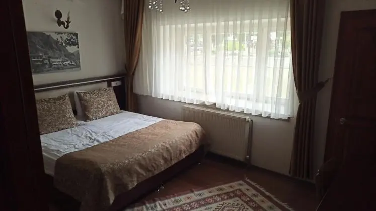 Standart Oda, Nehir Manzaralı