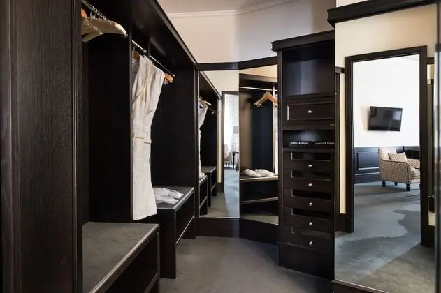 Deluxe Tek Büyük Yataklı Oda (Grand)