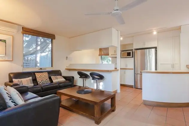 Ev, 2 Yatak Odası (Two Beach House )