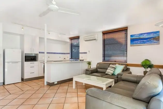 Ev, 2 Yatak Odası (Two Beach House )