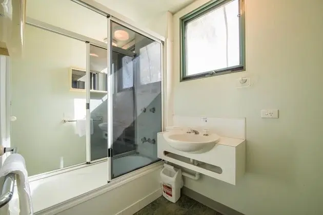 Ev, 2 Yatak Odası (Two Beach House )
