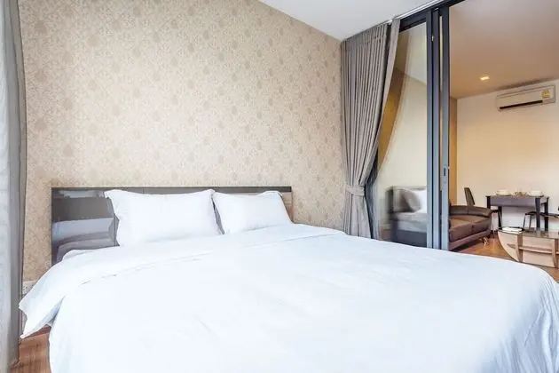 1-Bedroom Condo