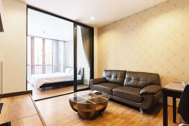 1-Bedroom Condo