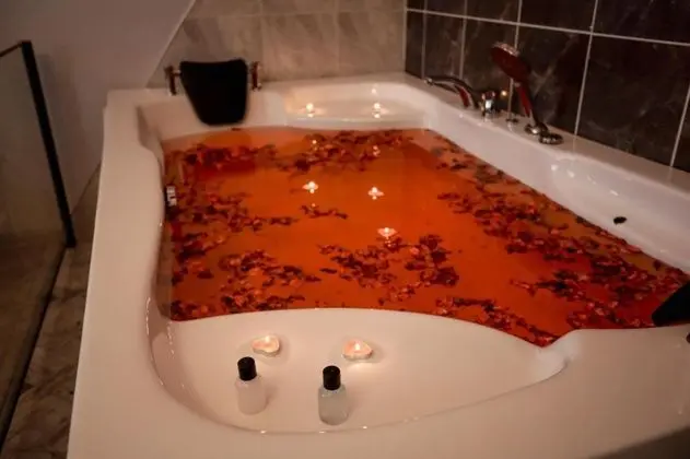 Deluxe Jakuzili Suite, Şehir Manzaralı, Jakuzili