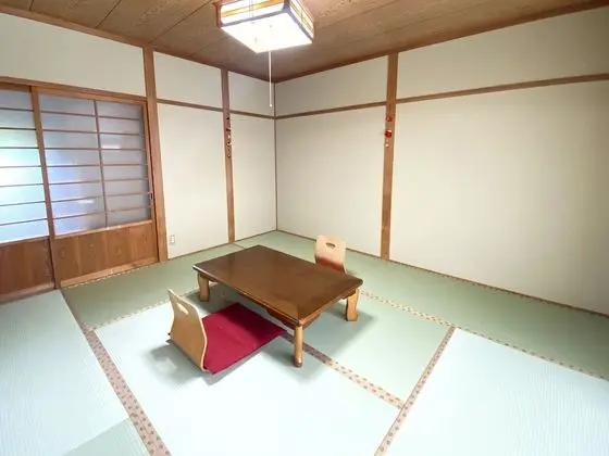 Standard Oda, Sigara İçilmez, Ortak Banyo (Japanese Style Room)