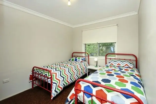 Ev, 5 Yatak Odası, 2 Banyolu