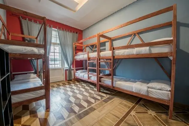 Ortak Ranzalı Oda, Karma Ranzalı Oda, Balkon (1 Bed in 6 Person Dorm)