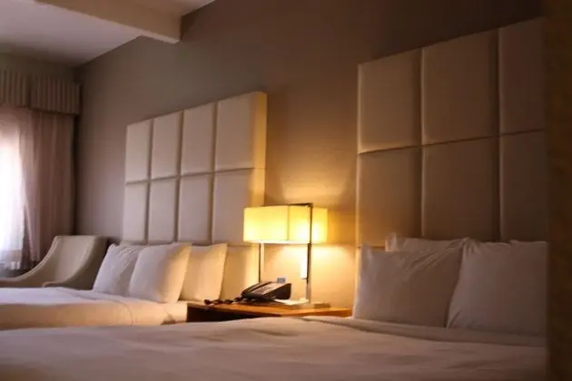 Oda, 2 Büyük (Queen) Boy Yatak, Nehir Manzaralı, Zemin Kat