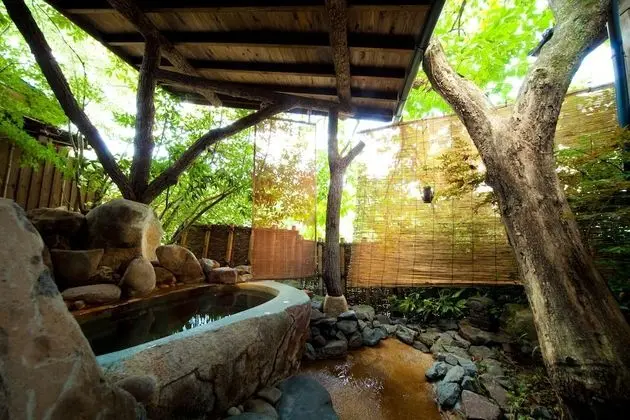 Traditional Oda (High Class, Open-Air Bath)