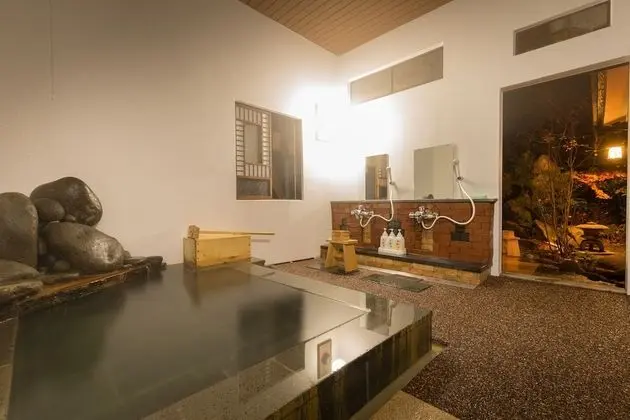 Traditional Süit (Open-Air Bath)