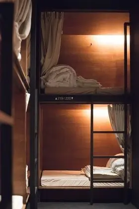 Ortak Ranzalı Oda, Karma Ranzalı Oda
