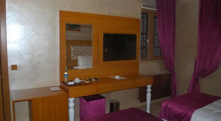 Standart Oda, Şehir Manzaralı