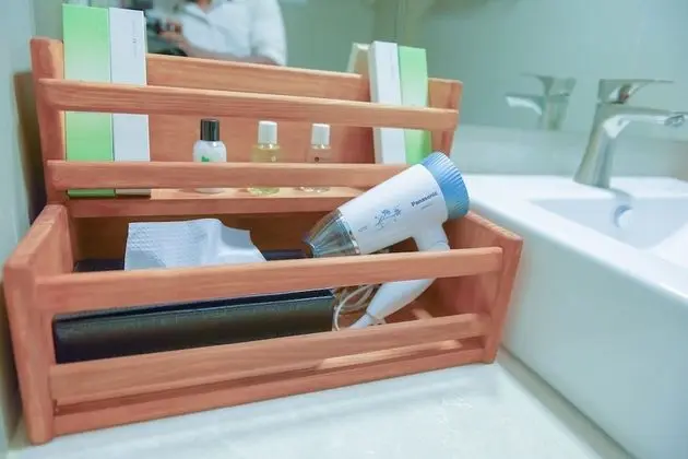 Deluxe Tek Büyük Yataklı Oda, Denize Bakan