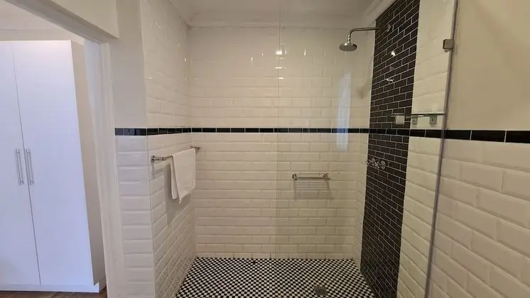 Standard Tek Büyük Yataklı Oda, 1 Büyük (Queen) Boy Yatak, Buzdolabı ve Mikrodalga, Bahçe Manzaralı